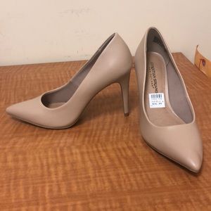 Brand new never worn tan High heels